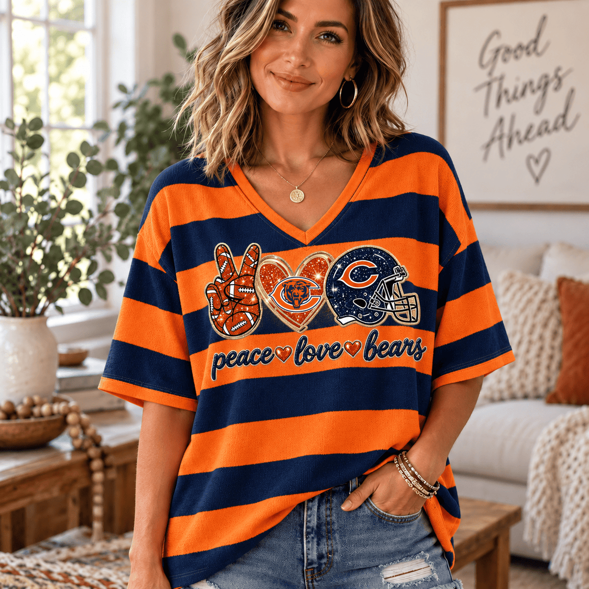 Premium NFL x CHI Women V-Neck Shirt For Fan