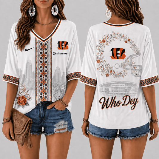 PREMIUM NFL X CIN EXCLUSIVE PERSONALIZED Women‘s Floral V-neck Shirt LIMITED EDITION
