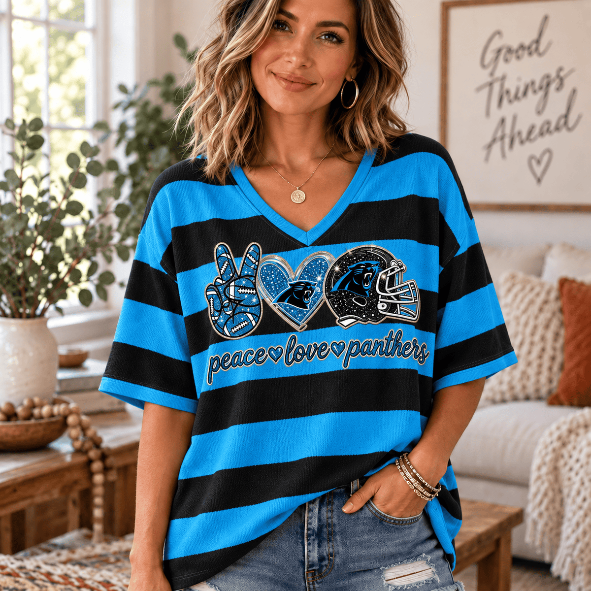 Premium NFL x CAR Women V-Neck Shirt For Fan